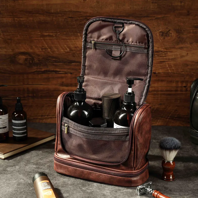 Lermende Leather Hanging Toiletry Kit