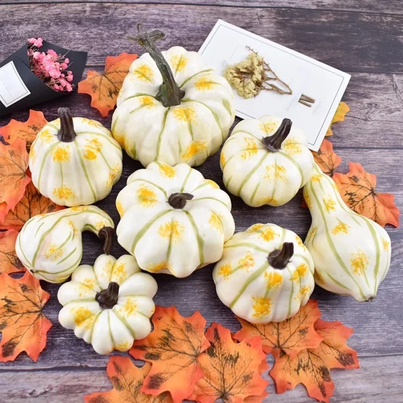 KuuQA 8 Pcs Mini Pumpkins