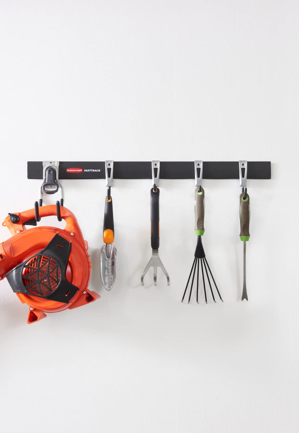 Rubbermaid FastTrack Rail Storage 6-Piece Kit